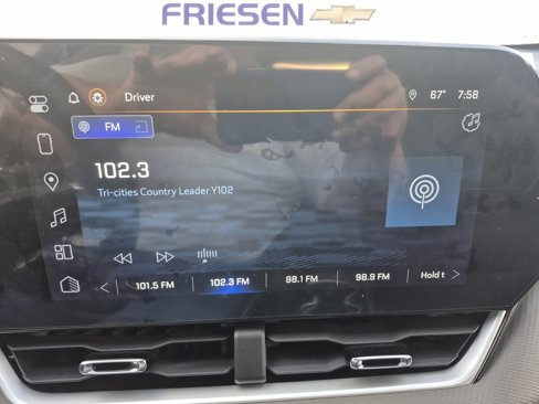 Used 2025 Chevrolet Equinox LT w/ Convenience Package II image 21