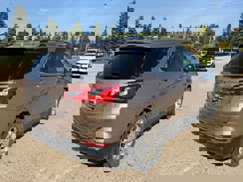 Used 2019 Chevrolet Equinox Premier image 3