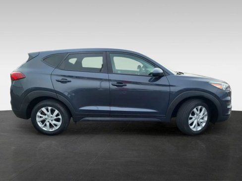 Used 2019 Hyundai Tucson SE image 4