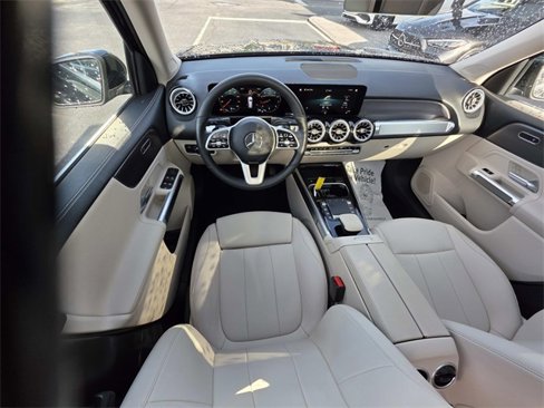 Certified 2022 Mercedes-Benz GLB 250 image 9