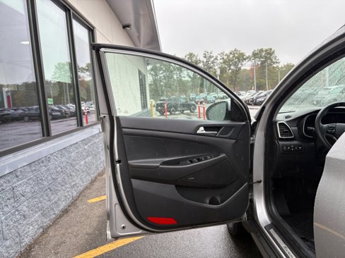 Used 2021 Hyundai Tucson Limited image 28