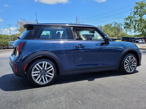 New 2025 MINI Cooper S image 7
