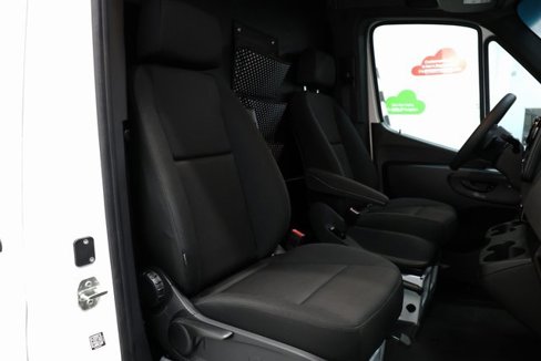 Used 2024 Mercedes-Benz Sprinter 2500 image 76