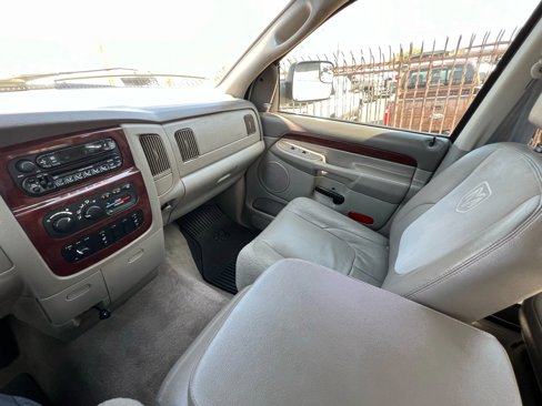 Used 2003 Dodge Ram 2500 Truck SLT image 28