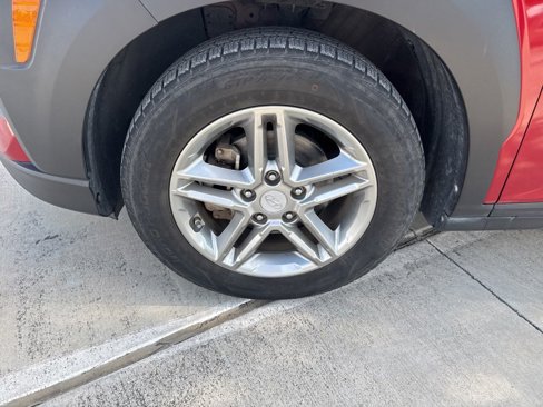 Used 2019 Hyundai Kona SE image 7