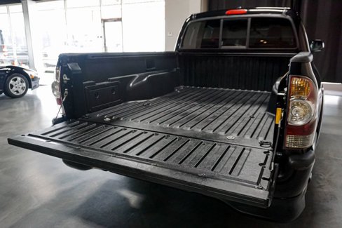 Used 2009 Toyota Tacoma X-Runner image 34