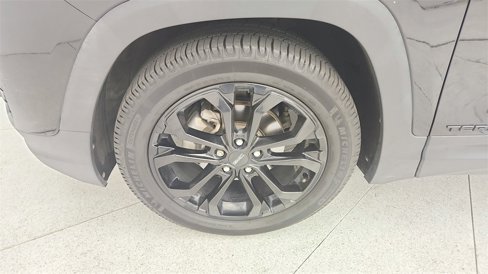 Used 2020 GMC Terrain SLE w/ Driver Convenience Package image 30