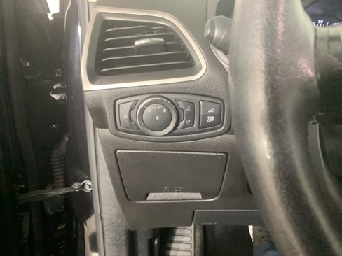 Used 2022 Ford Edge SEL w/ Convenience Package image 16