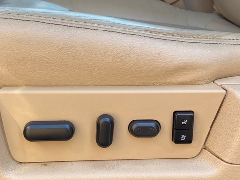 Used 2013 Ford F150 Lariat w/ Lariat Chrome Pkg image 17