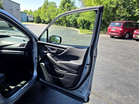 Used 2019 Subaru Forester Premium image 44