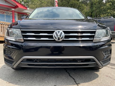 Used 2020 Volkswagen Tiguan S image 2