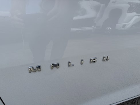 Used 2020 Chevrolet Malibu LT image 12