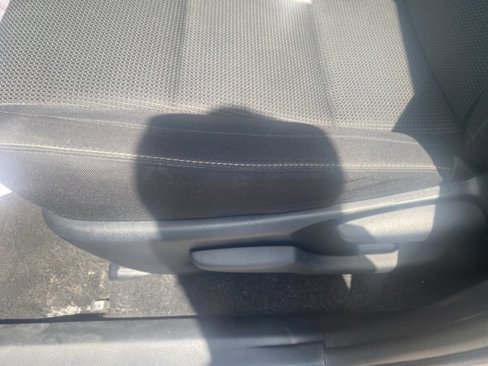 Used 2018 Toyota RAV4 XLE image 18