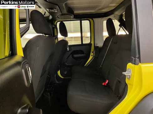 Used 2023 Jeep Wrangler Sport S image 12