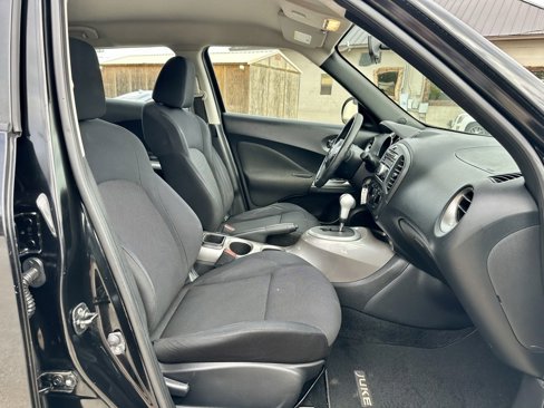 Used 2013 Nissan Juke S image 12