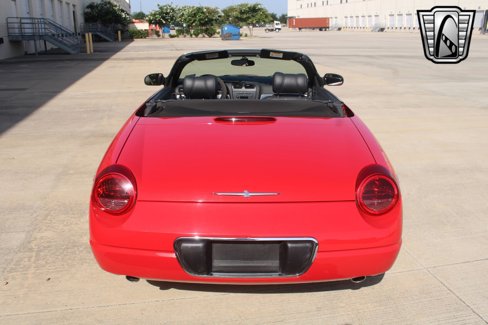 Used 2002 Ford Thunderbird image 24