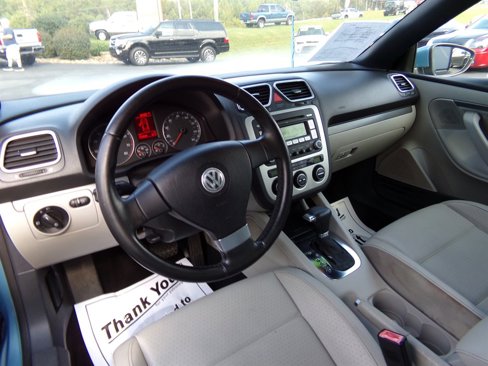 Used 2009 Volkswagen Eos Komfort image 5