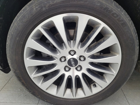 Used 2017 Lincoln MKC Reserve image 31