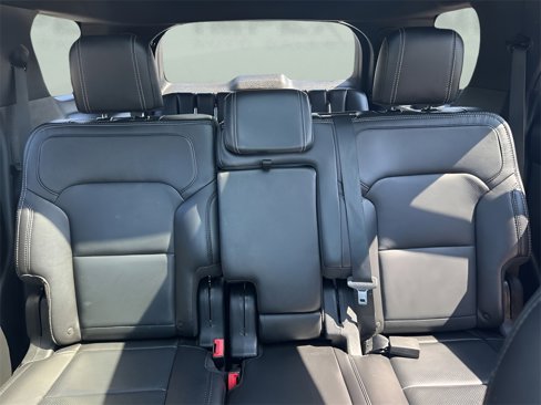 Used 2017 Ford Explorer Limited image 13