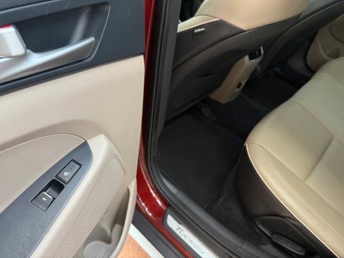Used 2019 Hyundai Tucson Ultimate image 12