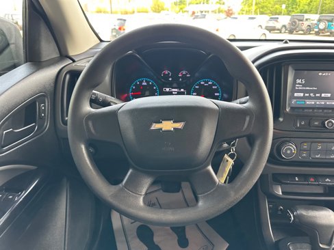 Used 2017 Chevrolet Colorado W/T image 16