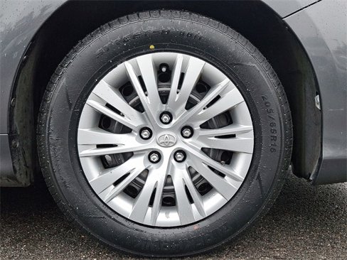 Used 2012 Toyota Camry image 8