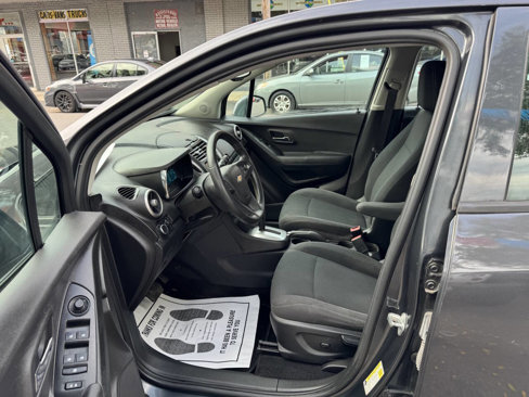 Used 2016 Chevrolet Trax LS image 7