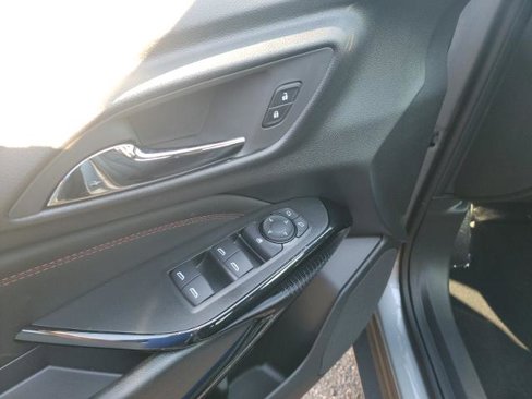 New 2025 Chevrolet Trax RS w/ Driver Confidence Package image 19