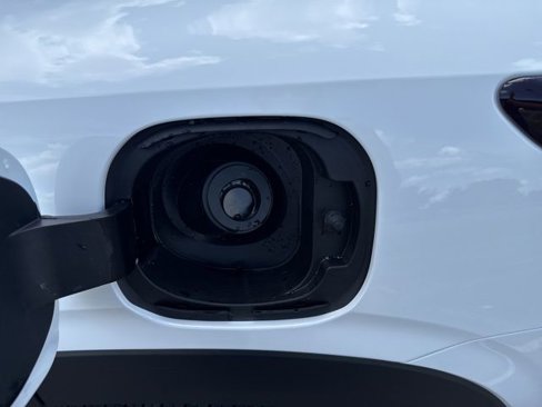 New 2025 Chevrolet Trax RS image 10