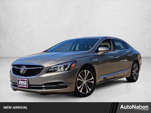 Used 2017 Buick LaCrosse Preferred image 1