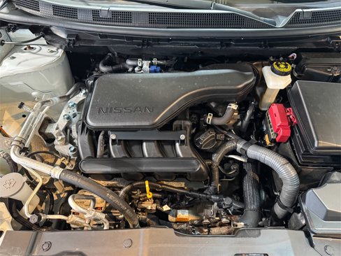 Used 2022 Nissan Rogue Sport S image 44