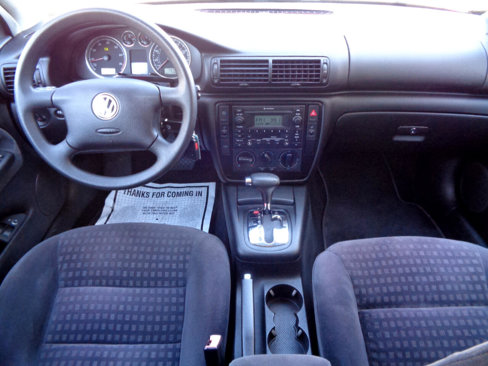Used 2002 Volkswagen Passat GLS image 7