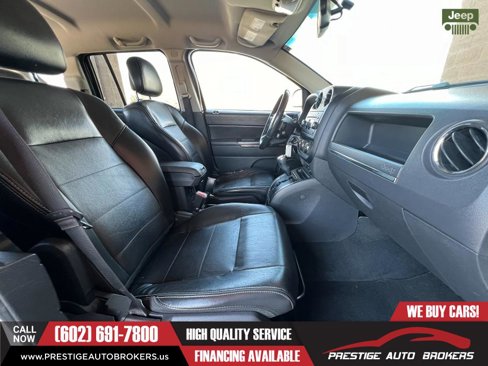 Used 2010 Jeep Compass Limited image 30