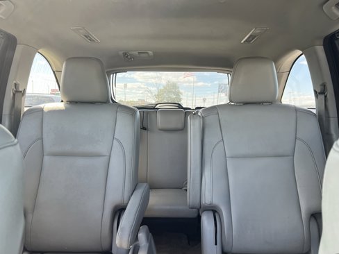 Used 2017 Toyota Highlander SE image 22