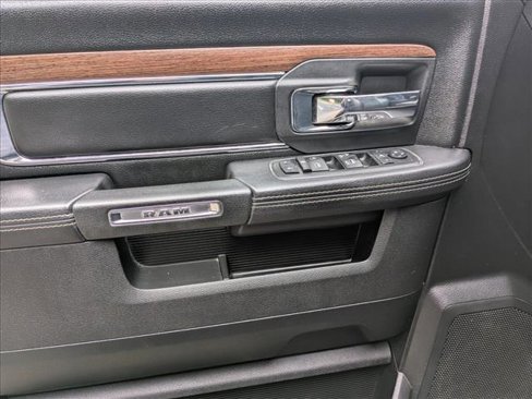 Used 2018 RAM 1500 Laramie w/ Convenience Group image 13