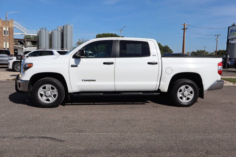 Used 2018 Toyota Tundra SR5 w/ SR5 Upgrade Package image 8