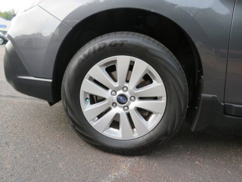 Used 2019 Subaru Outback 2.5i image 16