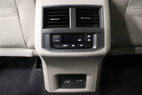 Used 2019 Volkswagen Atlas SEL R-Line image 40
