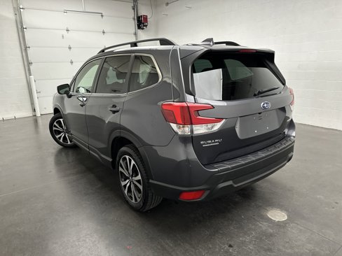 Used 2021 Subaru Forester Limited w/ Popular Package #3 image 7