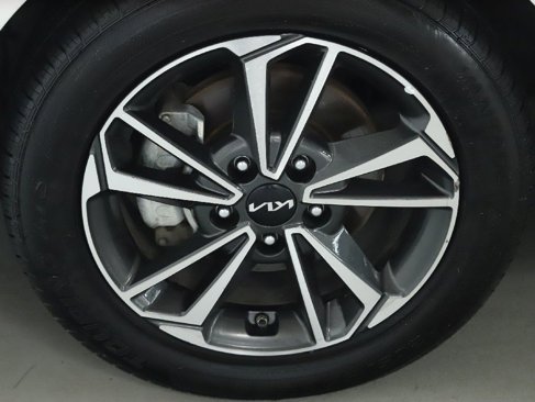 Used 2023 Kia Forte LXS image 36