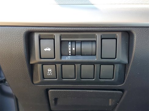 Used 2017 Subaru Legacy 2.5i Premium image 15