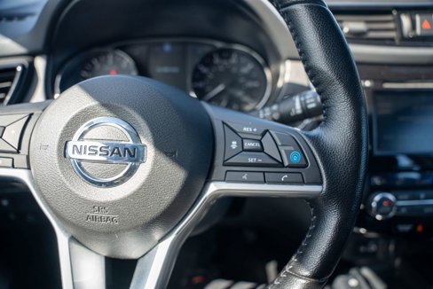 Used 2022 Nissan Rogue Sport SL w/ Premium Package image 22
