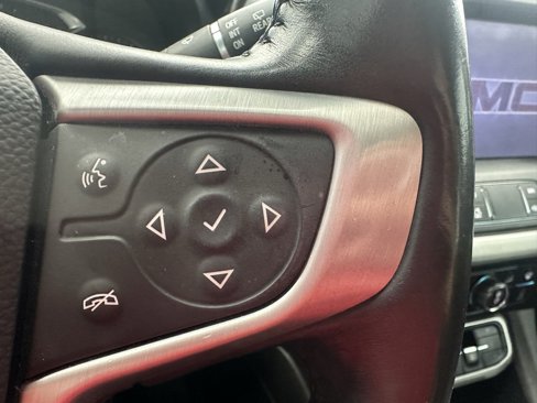 Used 2020 GMC Acadia SLE w/ Driver Convenience Package image 12