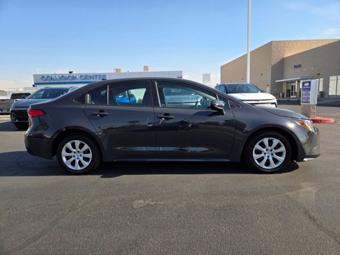 Used 2024 Toyota Corolla LE image 6