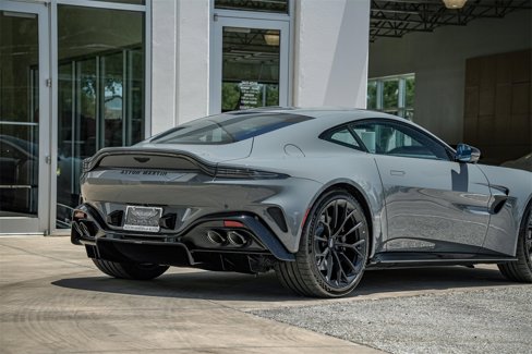 New 2025 Aston Martin V8 Vantage Coupe image 16
