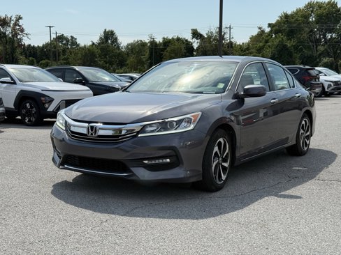 Used 2017 Honda Accord EX-L image 3