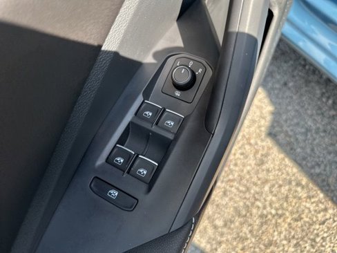 New 2025 Volkswagen Jetta Sport image 11