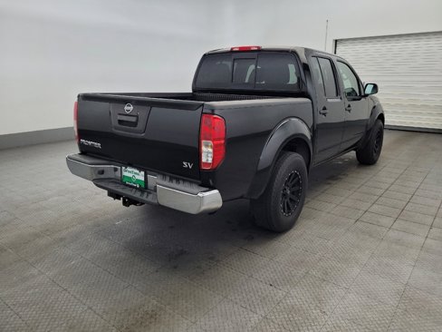 Used 2018 Nissan Frontier SV image 9