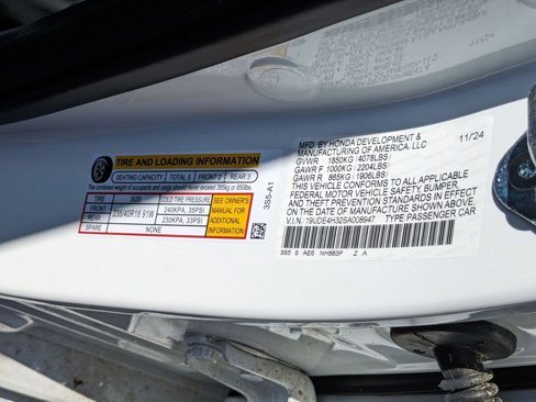 New 2025 Acura Integra A-Spec image 32