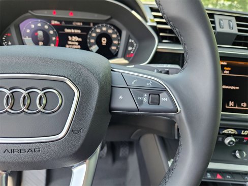 New 2025 Audi Q3 2.0T Premium image 12